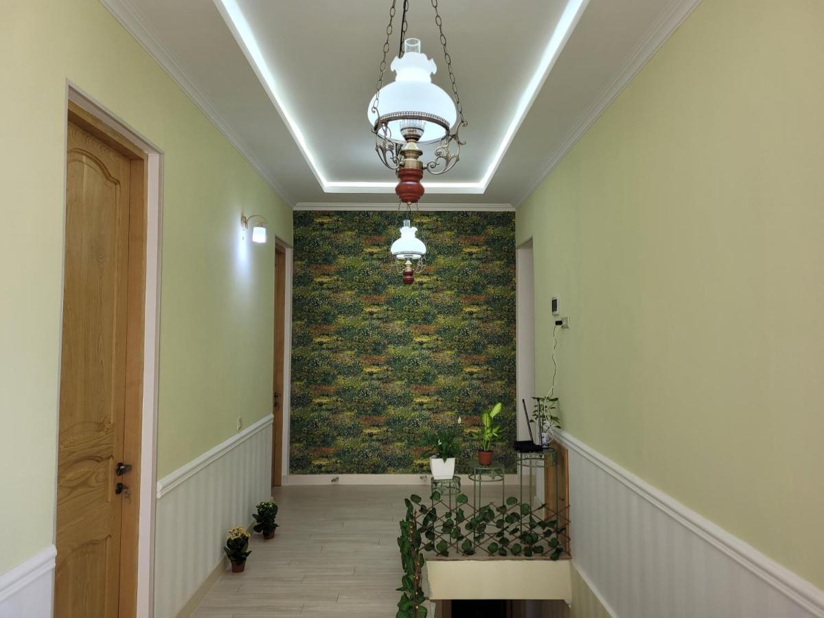 Hotel Dika Kutaiszi Kültér fotó