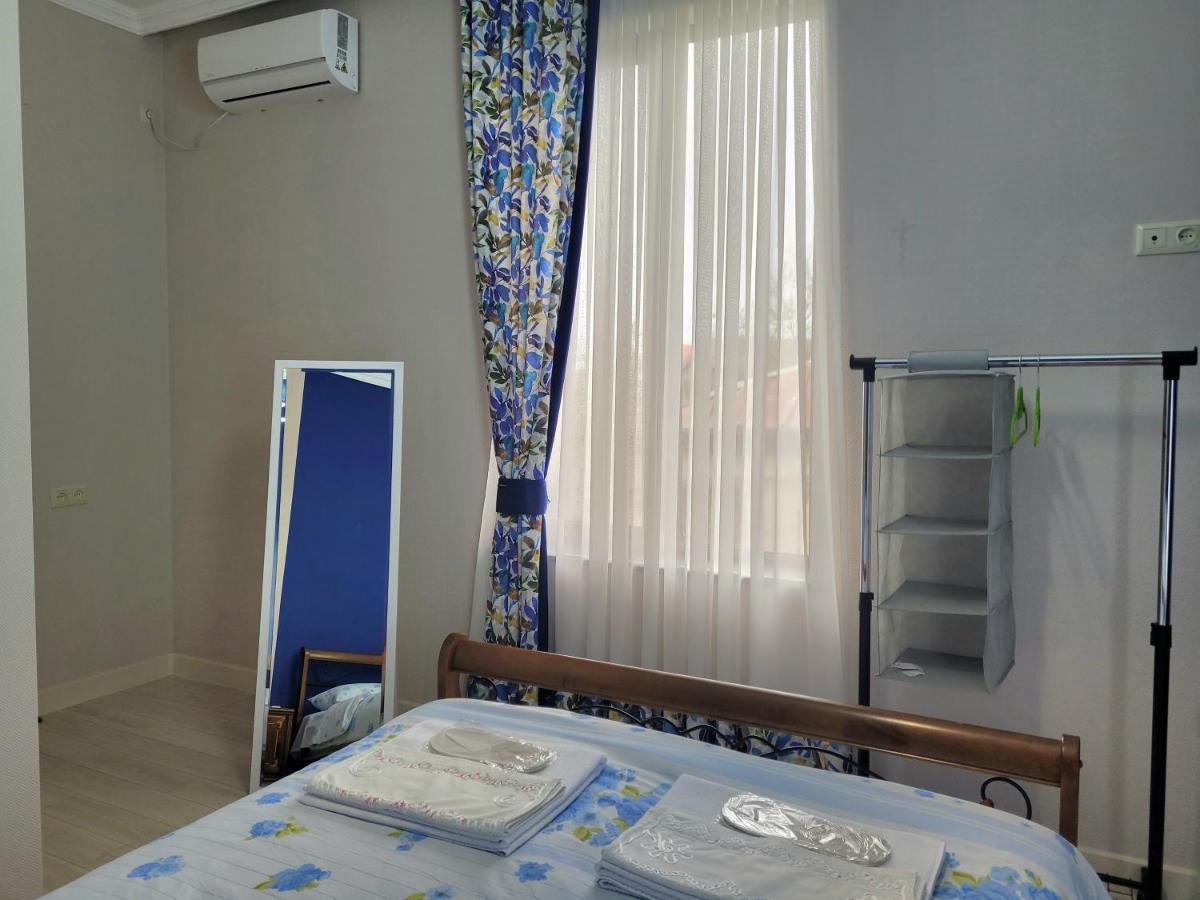 Hotel Dika Kutaiszi Kültér fotó