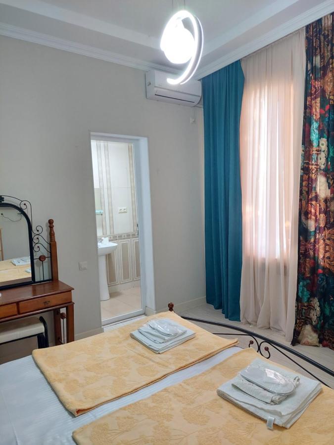 Hotel Dika Kutaiszi Kültér fotó